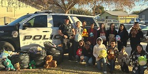 Students donate over 250 stuffed animals to Buckeye Police Department
