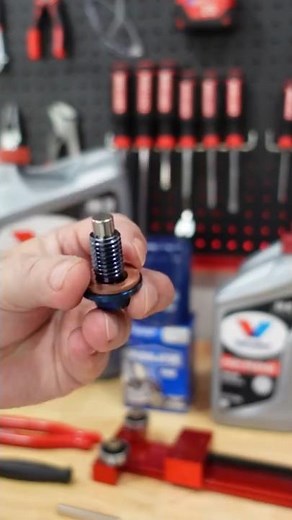 Magnetic Oil Drain Plug and Oil Filter Change removes ferrous metals #shorts #ytshorts #oil #magnet