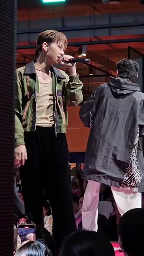 🤣net be like I won’t allow you to the event without me next time 🤣#jj_rcp #TikTokShop1111Day3 #NETJJ #netsiraphop