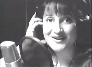 Pour célébrer Noël, nous vous offrons ces deux vidéoclips tirés de l'album Le Noël Magique du Canal Famille paru en 1993. Joyeuses fêtes à tous ! Restez à l'affût. 2022 sera une grosse année pour la nostalgie du Canal Famille ! | Canal Famille 2.0