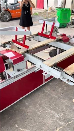 # Double-ended Saw # Wooden Pallet # Wood Processing Plant