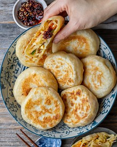 Easy Pan-fried Daikon Radish bun - Luo Bo Si Bing - WoonHeng