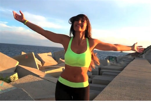 How to get bigger hips: show your feminine curves