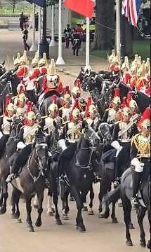 HOUSEHOLD CAVALRY LEAVING HORSE GUARDS MAJOR GENERAL'S REVIEW #troopingthecolour