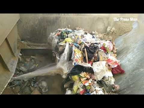 Compaction of mixed waste - into a container. 150 bar.