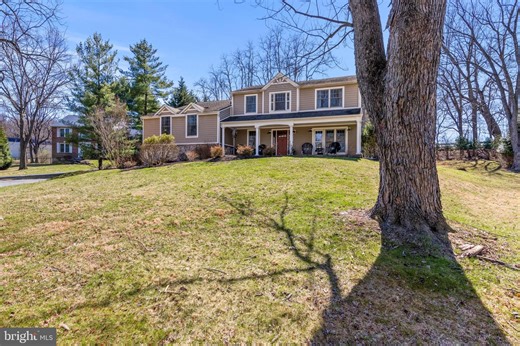 746 Westwind Dr, Berwyn, PA 19312 - MLS PACT2120042 - Coldwell Banker