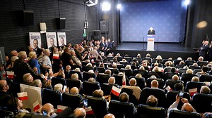 Incydent podczas spotkania z Jarosławem Kaczyńskim w Gryfinie. "O Jezu..."