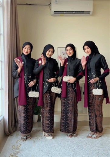Ayunda Kebaya warna black – detail harga dan cara order