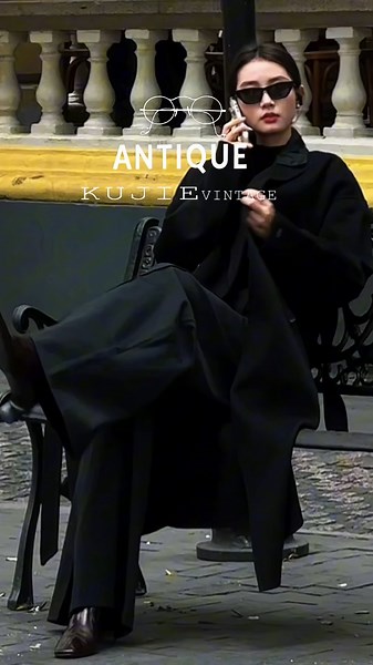 これ以上シルエット神なパンツある？？ フロント部分のタックが特徴的だから他のワイドパンツと被らないのがいいんです。 #古着 #ヴィンテージ