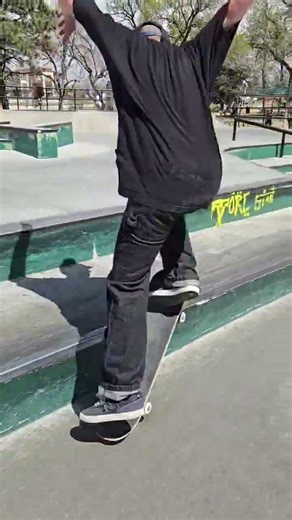 back to the basics #colorado #skateboarding #skate