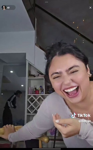 Mondy Tatto: Hilarious Moments with Jiji and Lili