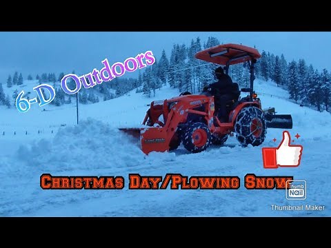 Kubota B2301 with Landpride SPL0560 snow pusher & 1560 back blade: Christmas Day Snow Plowing