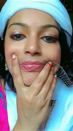 Viral lipstick hack💋#shorts #shortsviral #makeup #lipstick #hack #trending #viral #challenge