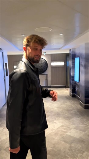 5 Date Ideen auf der Norwegian Aqua... 1. Dinner Date 2. Rotwein & Piano Date 3. Shopping Date 4. Action Date 5. Coffee Date Für welches Date würdet ihr euch entscheiden? | Norwegian Cruise Line