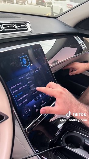Original Mercedes-Benz Map Update for Precise Navigation