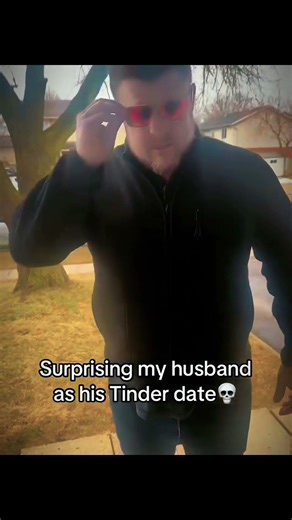 She Surprised Her Husband As A Tinder Date....😔💔