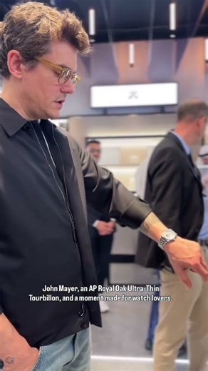 JOHN MAYER talking to fans about Audemar Piguet at DUBAI