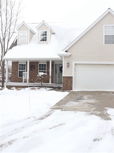 This cozy modern cape cod makes for the perfect place to stay warm this winter ❄️ Listed by Natalie Fox with Real Fox Realty #MichiganRealEstate #MichiganHomes #MITikTok #HouseTourMichigan #DetroitRealEstate
