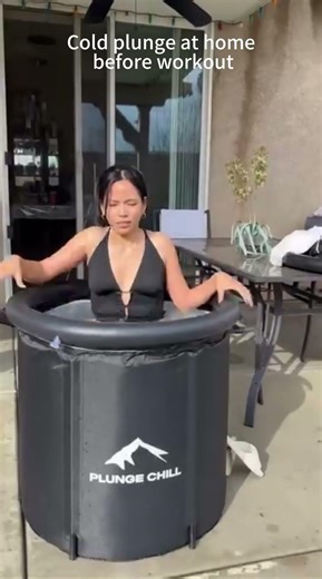 Cold plunge at home before workout #icebath #recoverychallenge #plungechill #coldtherapy