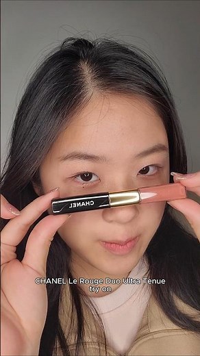 My friend gifted me this lipstick, let's try it on! Chanel Le Rouge Duo Ultra Tenue #makeup #beauty
