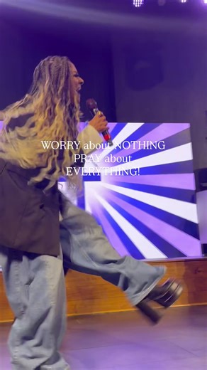 🚨WE DON’T HAVE TO WORRY🚨 In times like these, it’s so easy to feel worry, anxiety, fear, anger, frustration even uncertainty. But let me gently remind you that peace is available to you. 💕 When you spend time in the secret place with God, your faith is strengthened and your heart is reassured. It’s so comforting to know that as children of the King, we don’t have to carry it all on our own. Pray. Release it. Trust Him. Peace is yours. The Bible reminds us, “Be anxious for nothing, but in ever