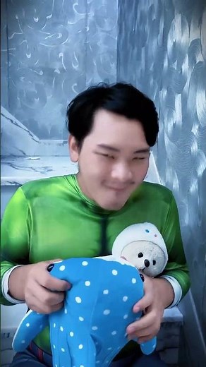 Evil green giant, evil doll#clown #Dog King