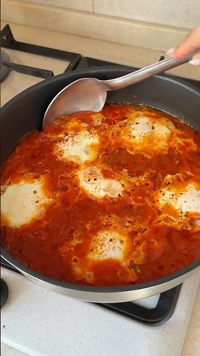 Easy Shakshuka Recipe – Quick & Tasty #food #recipe