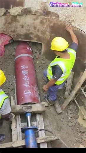 Rain-sewage diversion construction: Pipe jacking of ductile iron drainage pipes