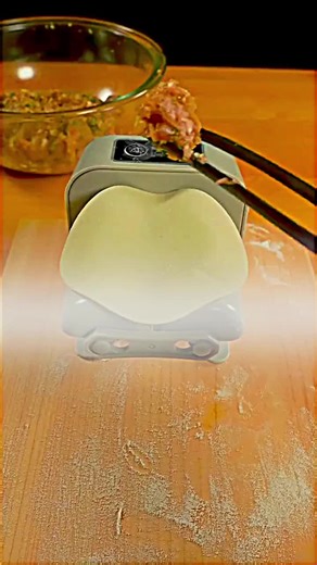 Revolutionizing Dumpling Making with Innovative Machine