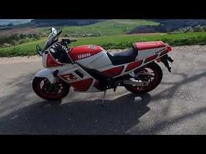 Yamaha FZ 750 Genesis (Canadian Type 2MF from 1988) Walkaround