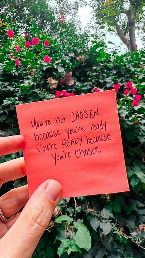 You don’t have to have it all figured out before you begin. Too many people wait until they feel “ready,” but readiness is built in the process, not before it. You’re not chosen because you’re ready—you get ready because you’re chosen. The dream, the idea, the pull on your heart—that’s your invitation. Say yes now, and trust yourself to grow into the person who can carry it. 🤟🏻 | Rachel Hollis