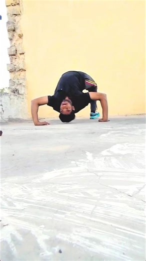 “Backbend Walk Challenge 💪 | Full Control & Flexibility | VeerOnTrack”