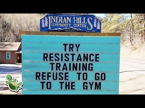 Community Center Has The Funniest Signs Ever