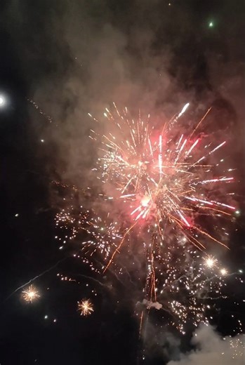 Control-alt-del + Mammutti (Pyrokratia+Rakettitukku) 25/26