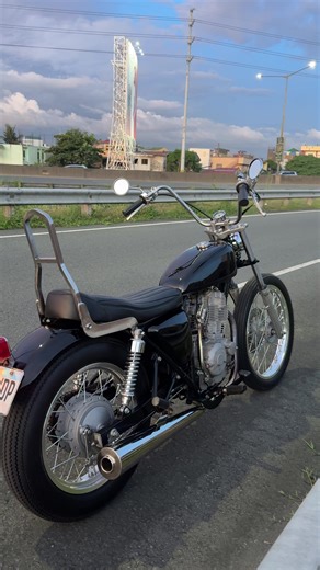 Explore the Custom Classic Motorstar Cafe 400 Motorcycle