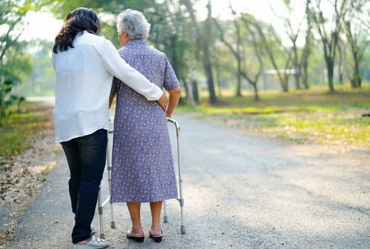Senior Caregiving Guide | A Caregiver's Guide to Senior Care Solutions