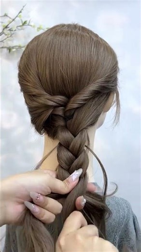 Effortless Side Bun for a Full Head Volume - Perfect for YouTube