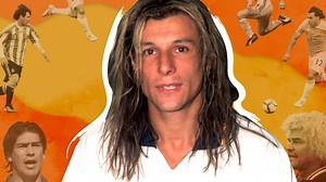 826K views · 2.9K reactions | «Puedo decir que por mí se tuvo que repetir un clásico en Portugal. Fue increíble. Va a quedar en los libros de la historia» Esta locura entre el árbitro y Claudio Caniggia en un Benfica vs Sporting es algo que pasa solo UNA vez en la vida. Qué grande que era "el hijo del viento" | Cracks | Facebook