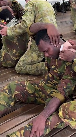 ADF | #AusArmy deliver tactical combat casualty care training in Wewak #Shorts