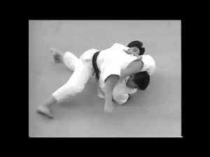 Judo triangle choke – sankaku jime