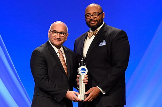 Pellom McDaniels, former Oregon State defensive star and NFL veteran, dies at 52