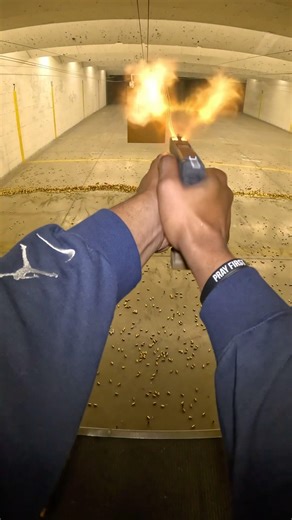 POV Shooting- Glock 19C. #godfirst #glock #glock19gen5 #gunshort #frtt #ar15 #arpistol #frt #draco