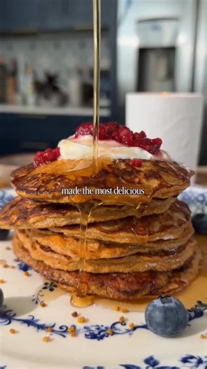 Stefan Bodegrajac || Online Fat Loss Coach on Instagram: "I did NOT expect this at all… 🤯 Sweet potato pancakes with only 3 ingredients and stupidly good macros! Soft on the inside, lightly crispy on the outside and honestly one of the easiest homemade pancake options I’ve made. Ingredients (whole batch makes 5) • 250g boiled sweet potato • 2 whole eggs • Cinnamon to taste Optional Sugar free maple syrup I adjusted these based on my own personal calories and you can do the same if you want more