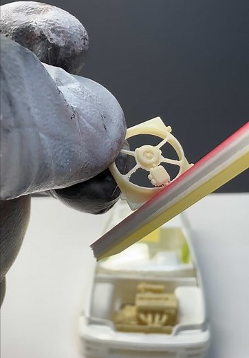 just fitting the turbo/intercooler and radiator fan 💯🤙🔥🍻#mastermodelbuilder #scalemodel #scalemodelkit #scalemodelling #modelcar #modelkitstiktok #carguy #124scale #scalemodelbuilder #jdmcarsoftiktok #honda #crx