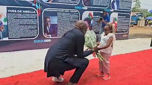 L'arrivée du célèbre journaliste et animateur Monsieur Robert BRAZZA au Salon International de L'Audiovisuel du Cameroun💚❤️💛💪 | MG