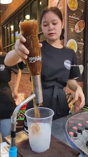 How cola instantly turns into ice.