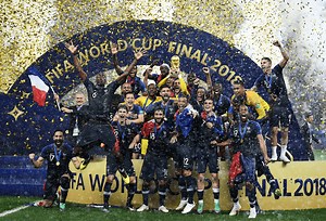 15 juillet 2018 : chantons sous la pluie