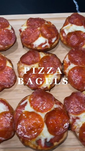 Easy Homemade Pizza Bagels Recipe