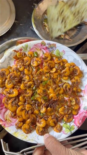 Small Prawn Fry Recipe 🍤🌶️ Super Spicy & Crunchy #Shorts