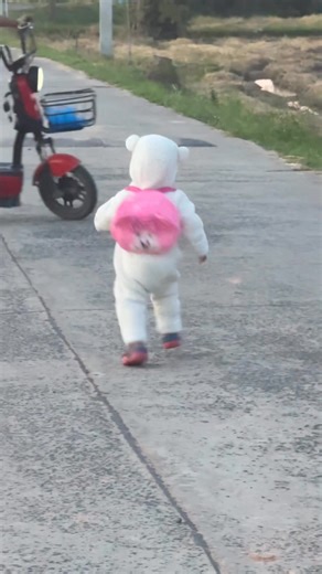 หมีตัวนี้ทำไมน่ารักจัง ละวิ่งเบาๆไม่ได้ด้วยนะ | Wanitsara Rodpinthong